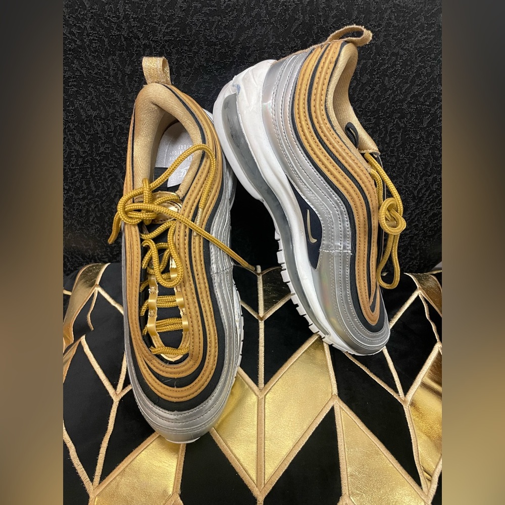 Air MAX 97 Gold/Silver Sz 7.5